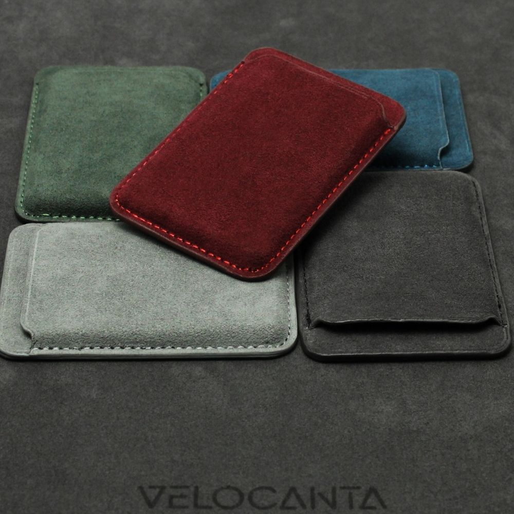 Alcantara - MagSafe Wallet - Rosso Red
